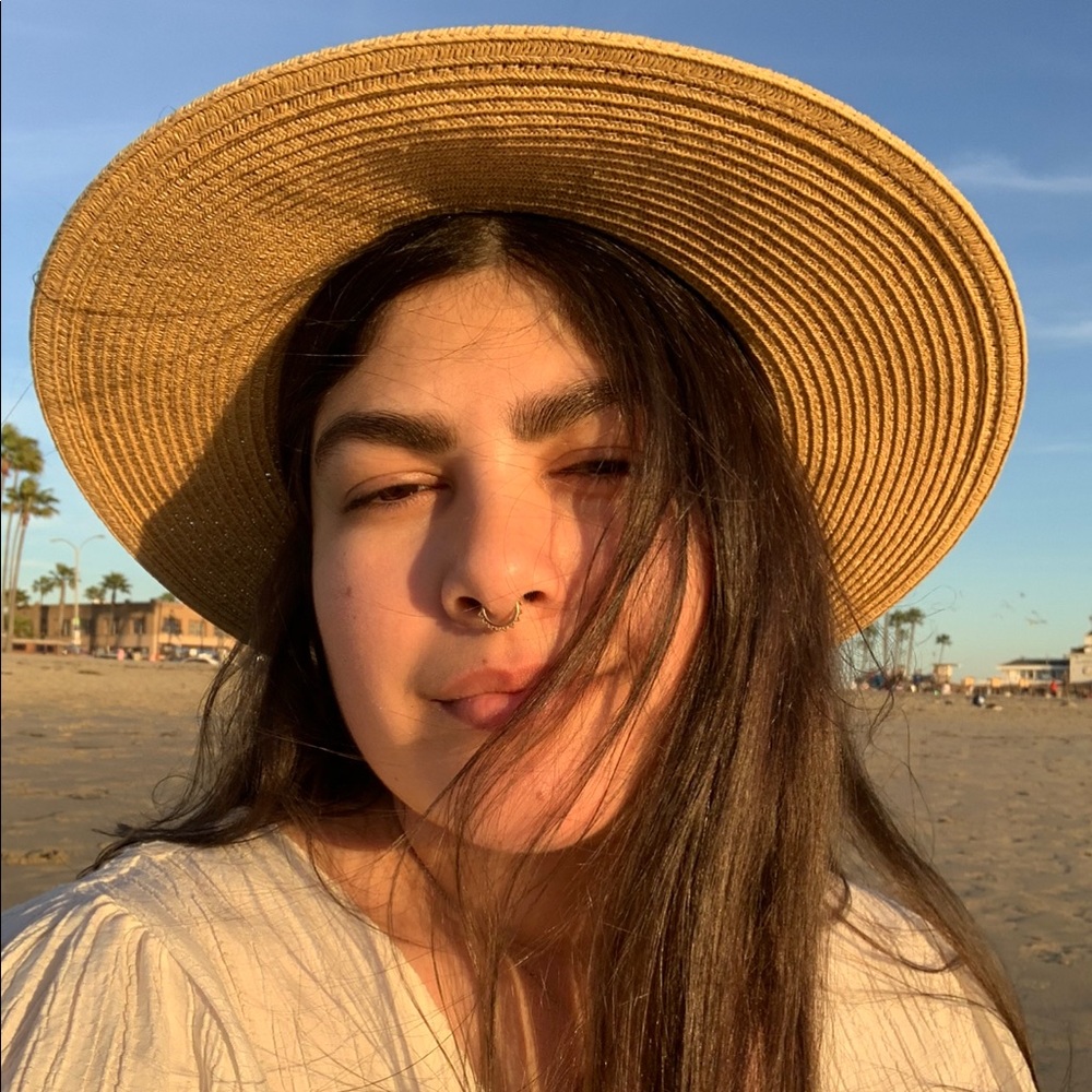 Meet your Posher, Gabby